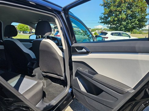 New 2025 Volkswagen Taos S image 14