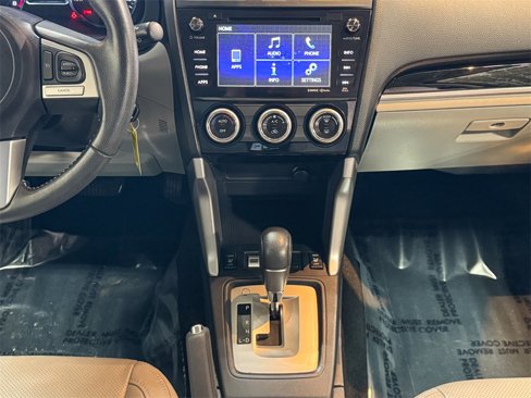 Used 2017 Subaru Forester 2.5i Limited image 31