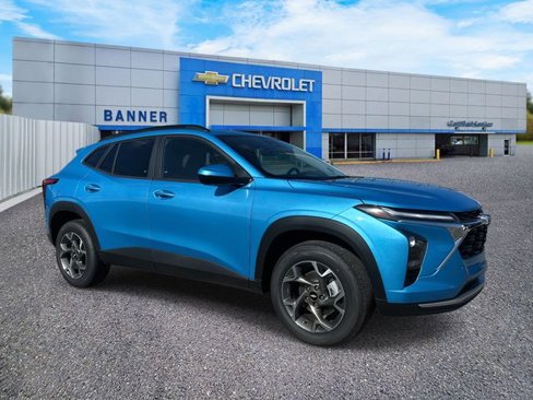 New 2025 Chevrolet Trax LT w/ Driver Confidence Package image 1