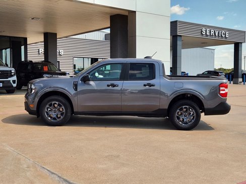 New 2025 Ford Maverick XLT image 3