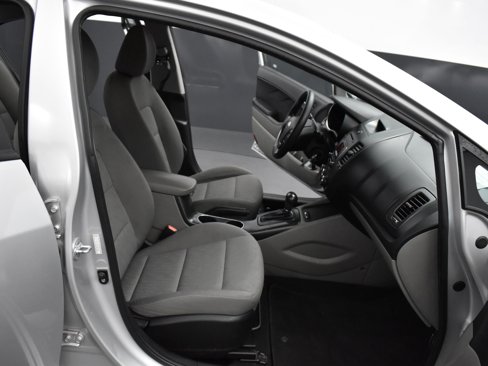 Used 2016 Kia Forte LX image 44
