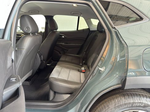 New 2025 Chevrolet Trax LT image 10