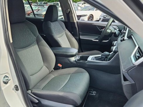Used 2023 Toyota RAV4 XLE image 19