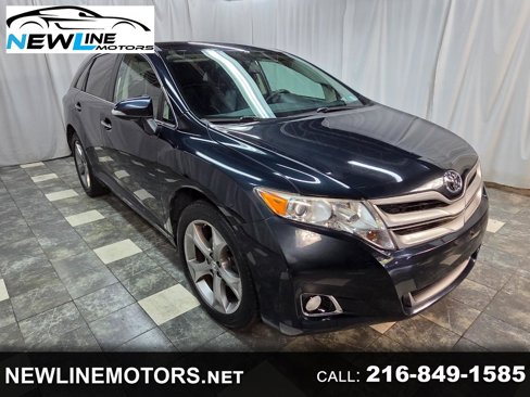 Used 2013 Toyota Venza LE image 1