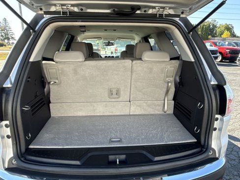Used 2012 GMC Acadia SL w/ Preferred Package image 18