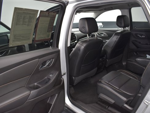 Used 2018 Chevrolet Traverse LT w/ LPO, Floor Liner Package image 15