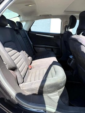 Used 2014 Ford Fusion SE image 17