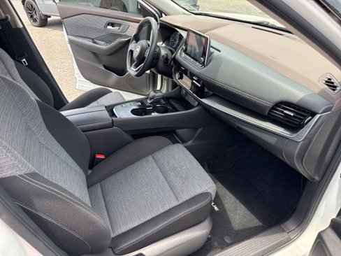 Used 2021 Nissan Rogue SV image 33