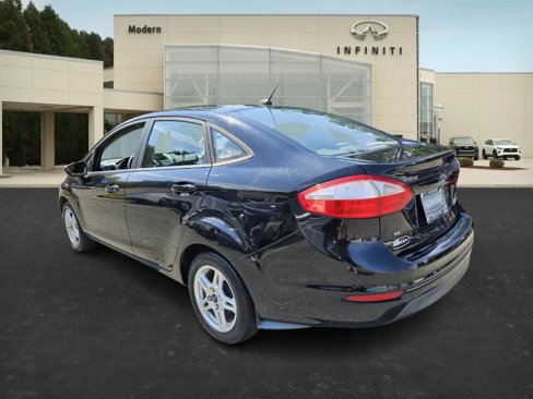 Used 2019 Ford Fiesta SE image 5