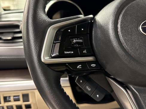 Used 2018 Subaru Legacy 2.5i Limited image 10