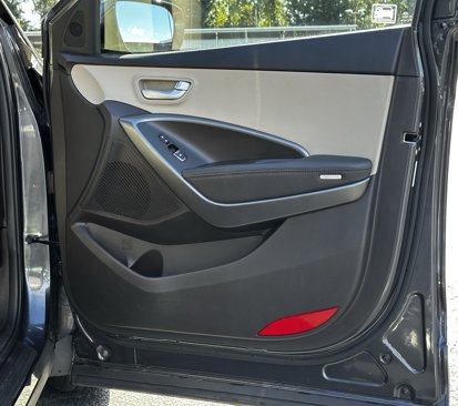 Used 2017 Hyundai Santa Fe Sport w/ Cargo Package image 11