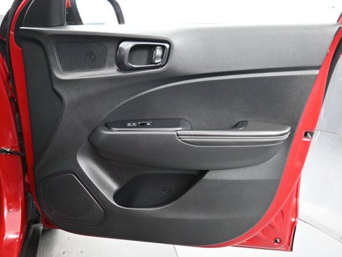 Used 2022 Hyundai Venue Limited w/ Cargo Package image 37
