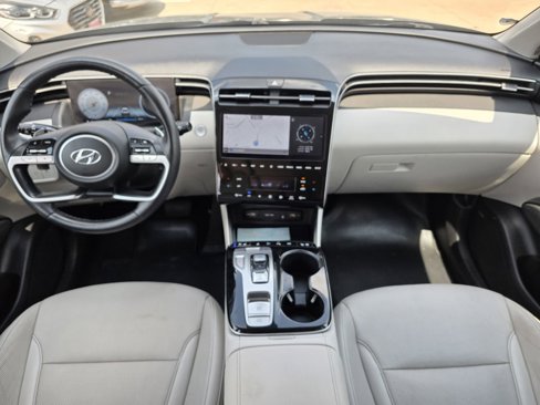 Certified 2022 Hyundai Tucson Limited image 12