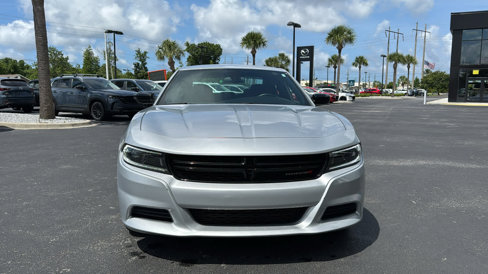 Used 2023 Dodge Charger SXT image 2