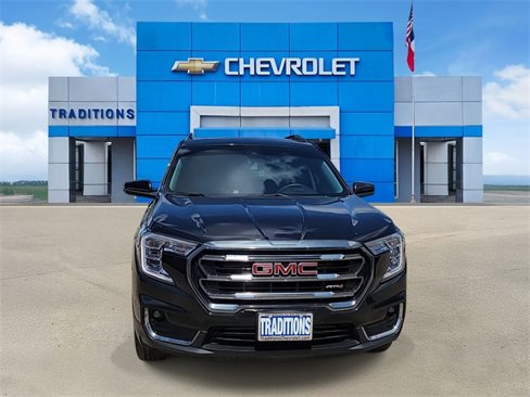 Certified 2022 GMC Terrain AT4 w/ Infotainment Package II image 3