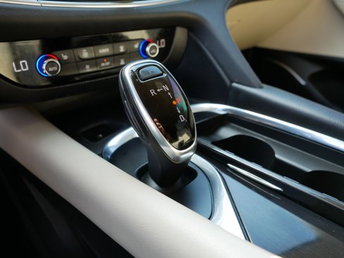 Used 2019 Buick Enclave Essence image 24