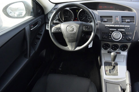 Used 2010 MAZDA MAZDA3 i Touring image 23
