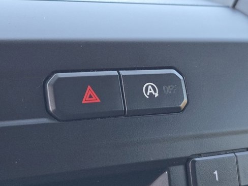 Used 2018 Ford F150 XL w/ XL Power Equipment Group image 32