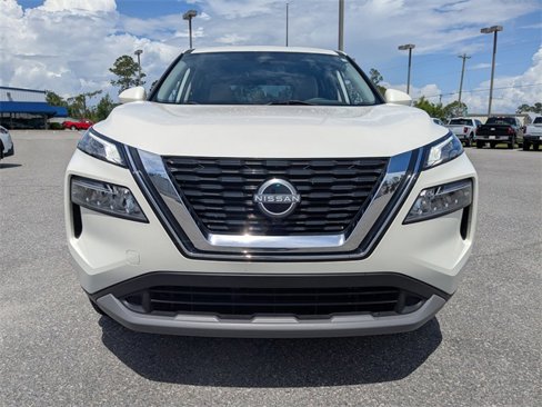 Used 2023 Nissan Rogue SV image 9