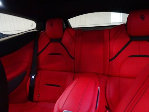 Used 2019 Ferrari GTC4Lusso image 29