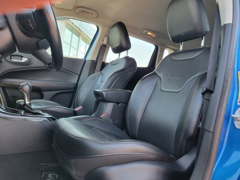 Used 2021 Jeep Compass Limited image 7