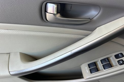 Used 2004 INFINITI G35 x Sedan image 18