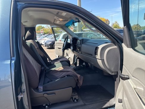 Used 2011 Chevrolet Silverado 1500 W/T image 10