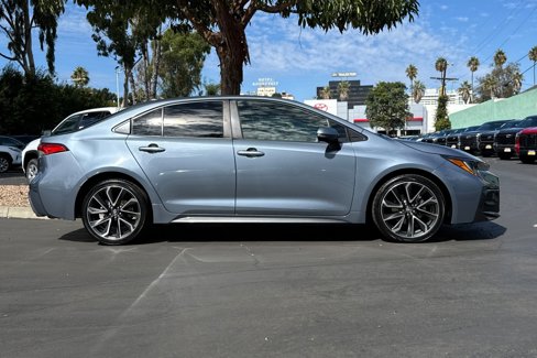 Used 2022 Toyota Corolla SE image 3