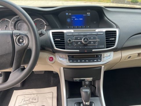 Used 2013 Honda Accord EX image 19