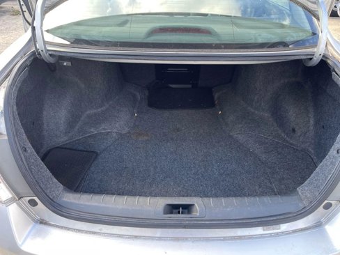 Used 2010 Honda Accord LX image 13