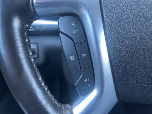 Used 2017 Chevrolet Traverse LT image 19