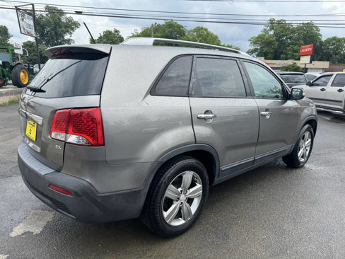 Used 2013 Kia Sorento EX image 10