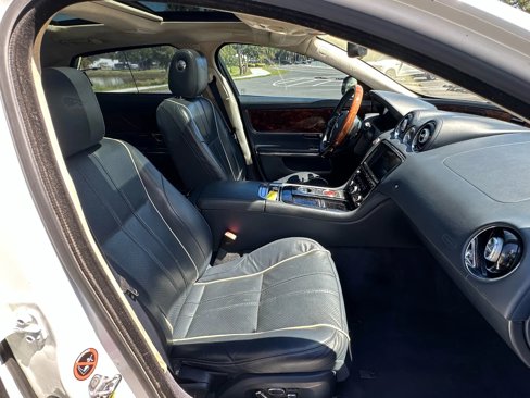 Used 2015 Jaguar XJ L Portfolio image 14