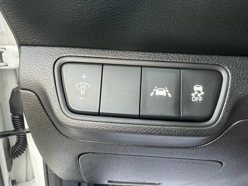 Used 2021 Kia Forte LXS image 11