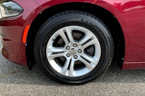 Used 2020 Dodge Charger SXT w/ Leather Interior Group image 30