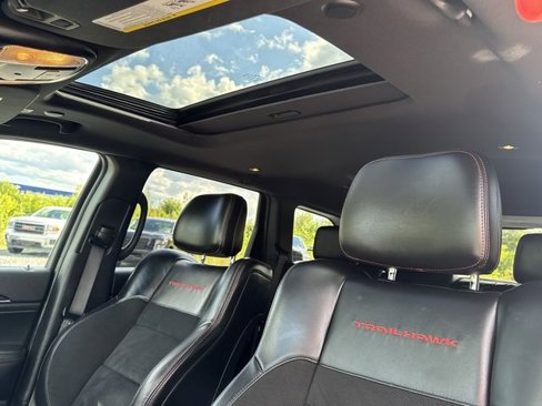 Used 2020 Jeep Grand Cherokee Trailhawk image 19