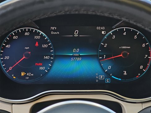 Used 2021 Mercedes-Benz GLC 300 4MATIC image 19