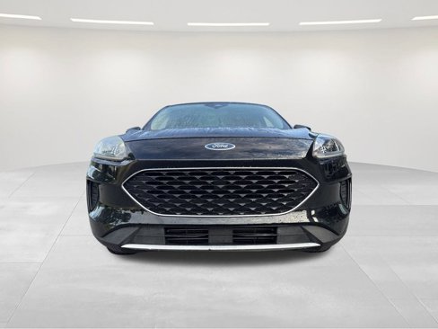 Used 2020 Ford Escape SE image 8