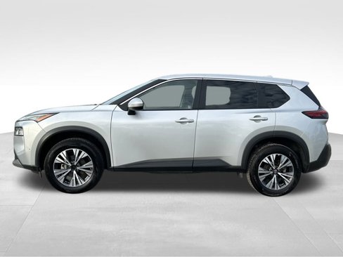 Used 2023 Nissan Rogue SV image 7