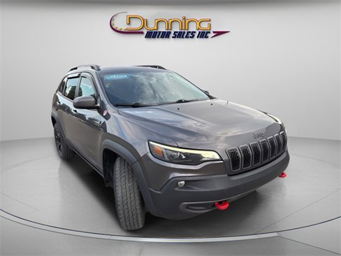 Used 2019 Jeep Cherokee Trailhawk w/ Cold Weather Group image 4