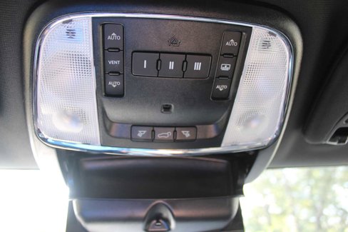 Used 2018 Jeep Grand Cherokee Overland image 52