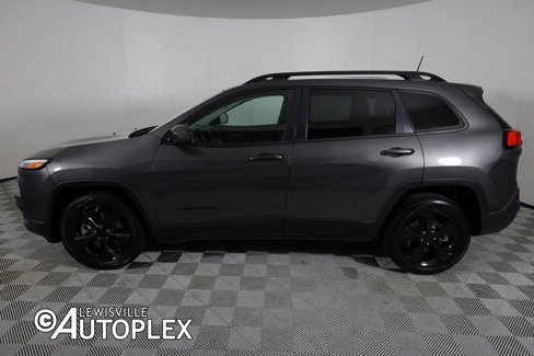 Used 2018 Jeep Cherokee Limited w/ Technology Group image 10