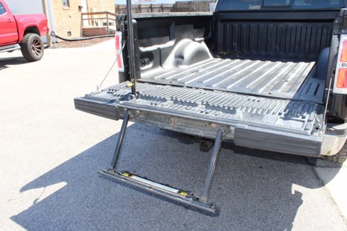 Used 2013 Ford F150 XLT w/ Luxury Equipment Group image 27