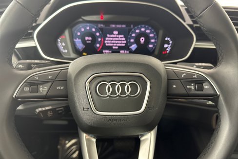 Certified 2024 Audi Q3 2.0T Premium Plus w/ Premium Plus Package image 21