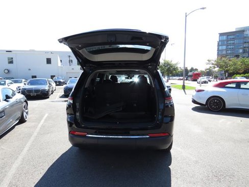 Used 2021 Jeep Grand Cherokee L Limited image 33