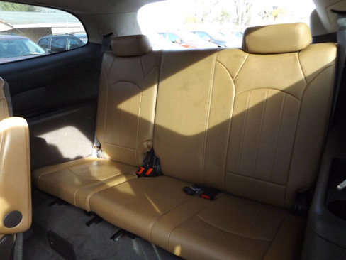 Used 2013 Buick Enclave Leather image 18