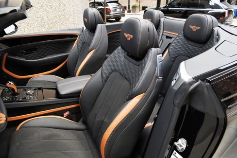 Used 2025 Bentley Continental GT Speed image 9