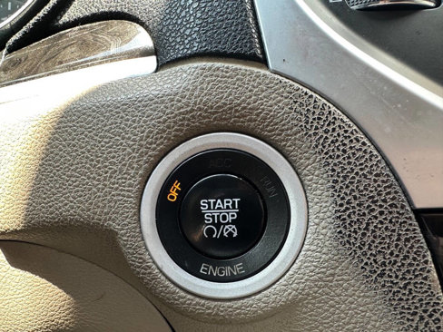 Used 2014 Chrysler 300 image 13