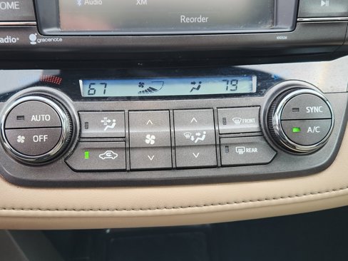 Used 2014 Toyota RAV4 XLE image 23