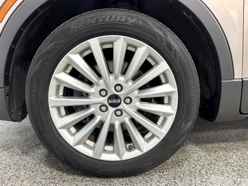 Used 2019 Lincoln MKC Premiere image 57